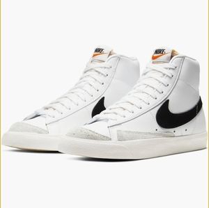 Nike Blazer Mid '77 Vintage Women's Shoe	Size W 6